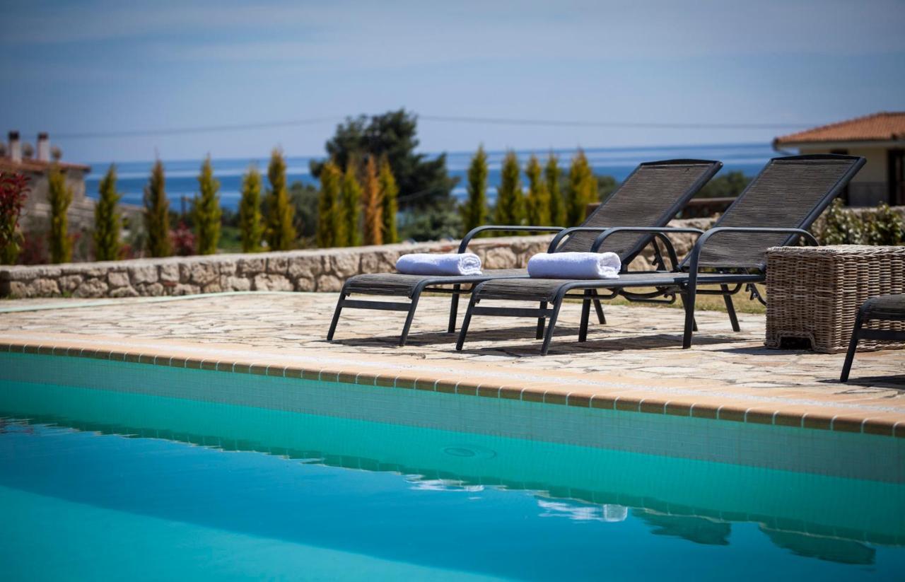 Stigmes Villas & Suites Nea Skioni Dış mekan fotoğraf