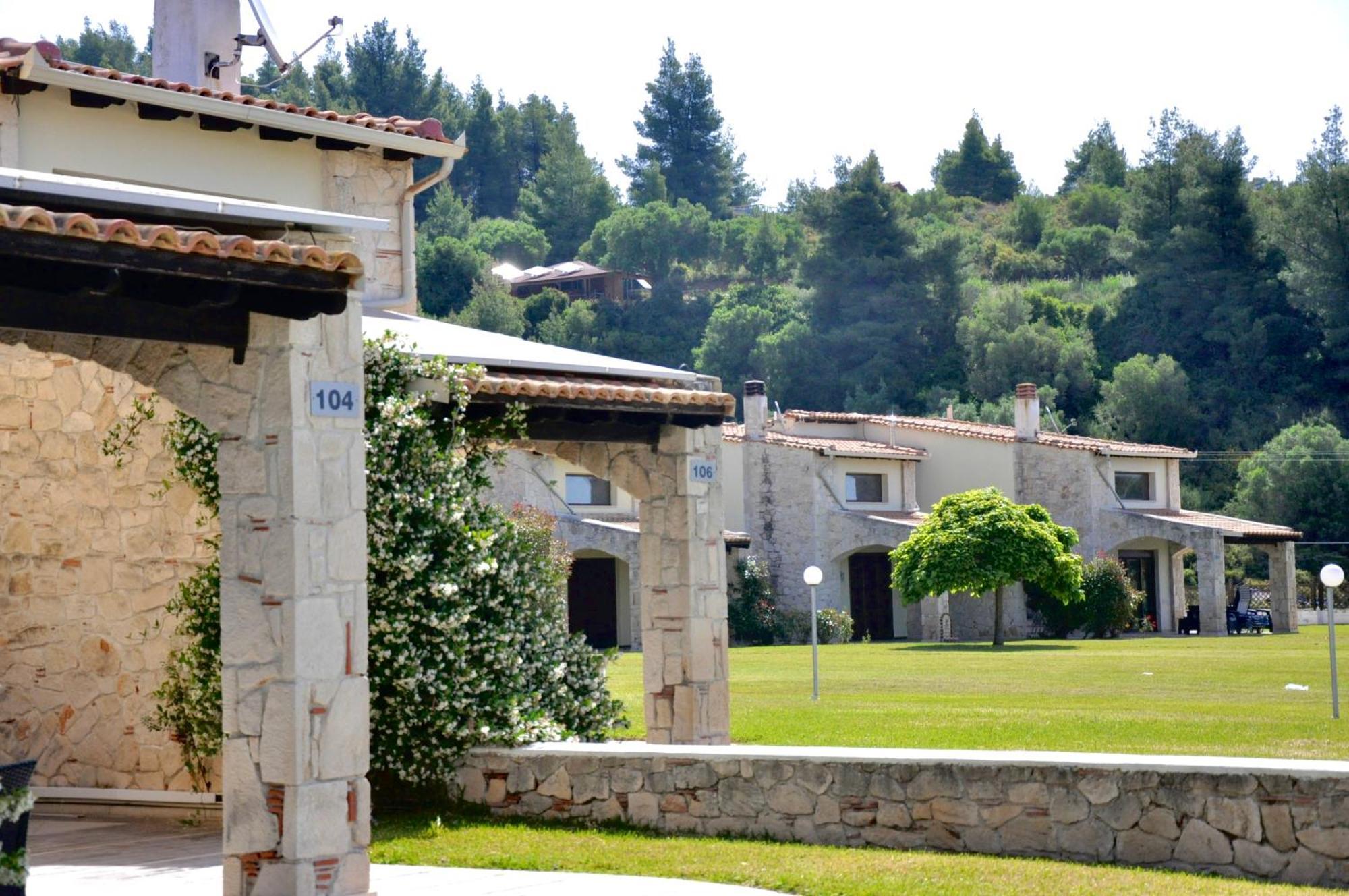Stigmes Villas & Suites Nea Skioni Dış mekan fotoğraf