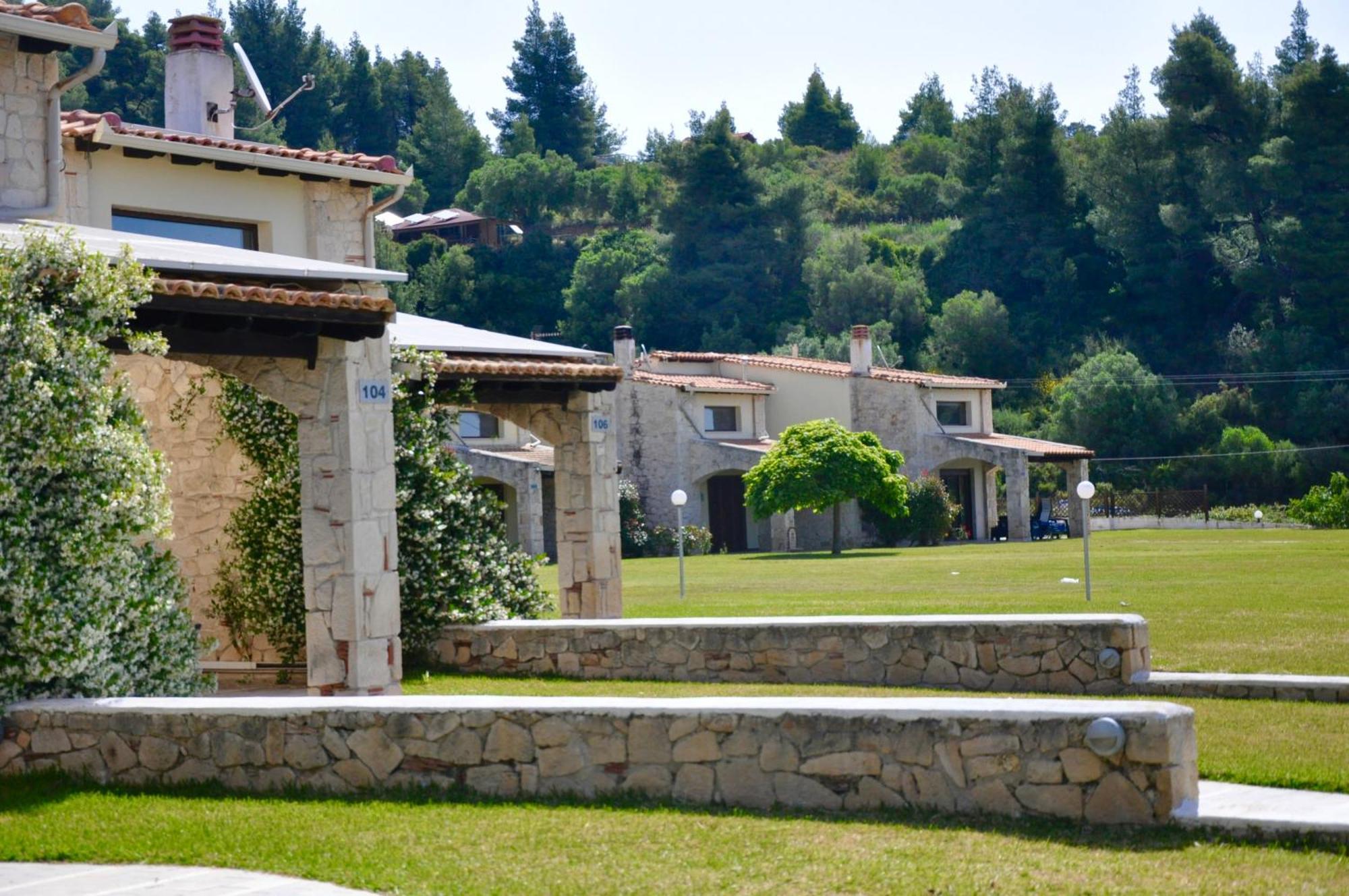 Stigmes Villas & Suites Nea Skioni Dış mekan fotoğraf