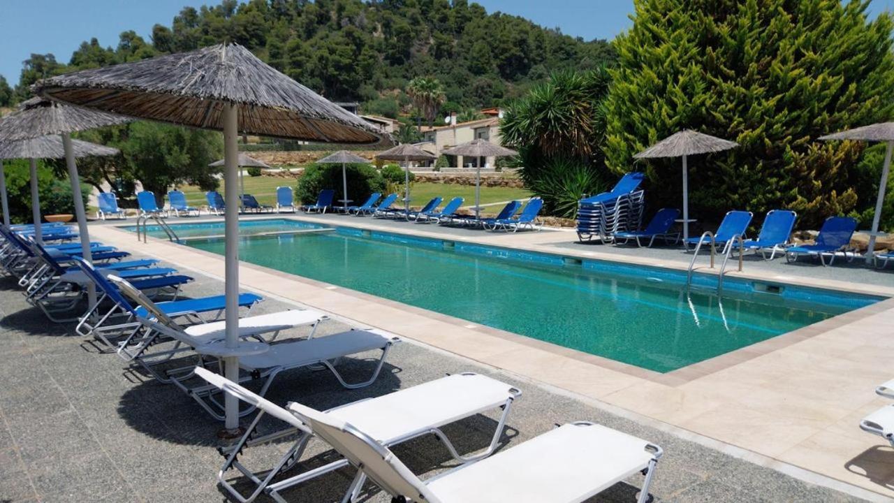 Stigmes Villas & Suites Nea Skioni Dış mekan fotoğraf