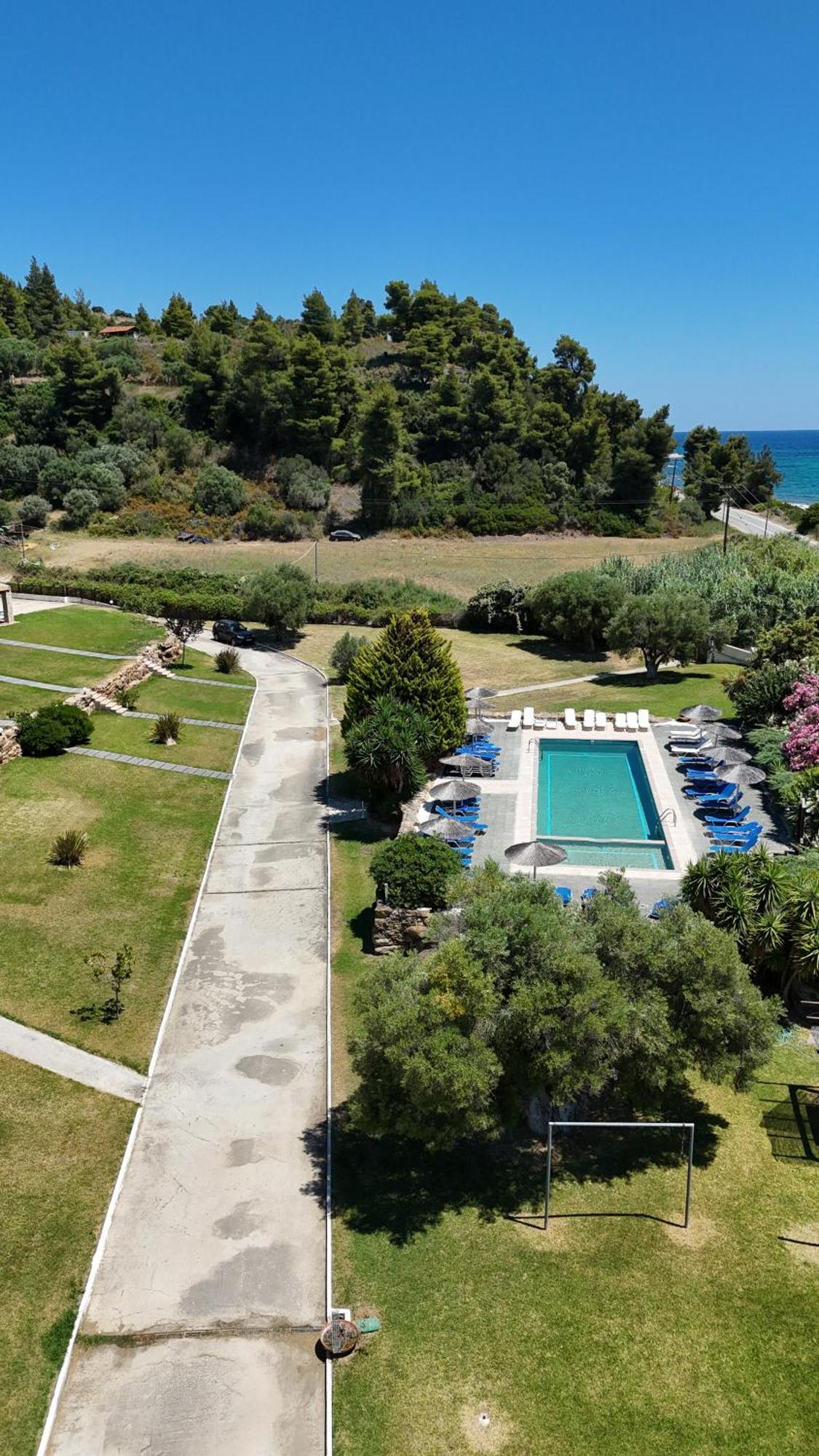 Stigmes Villas & Suites Nea Skioni Dış mekan fotoğraf